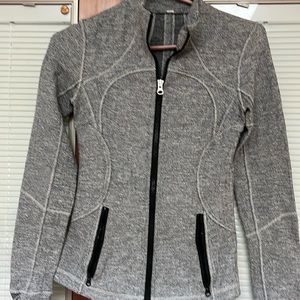 LULU LEMON size 6 tweed color jacket . work once perfect condition